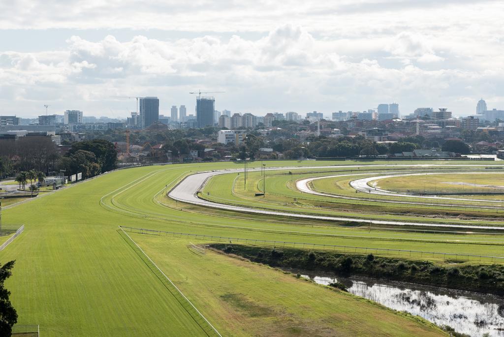 Racecourse Space Pop Up Randwick Bagian luar foto